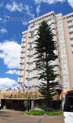 Tegucigalpa, Honduras: Hotel Honduras Maya - Colonia Palmira - Ave. Republica de Chile - photo by M.Torres